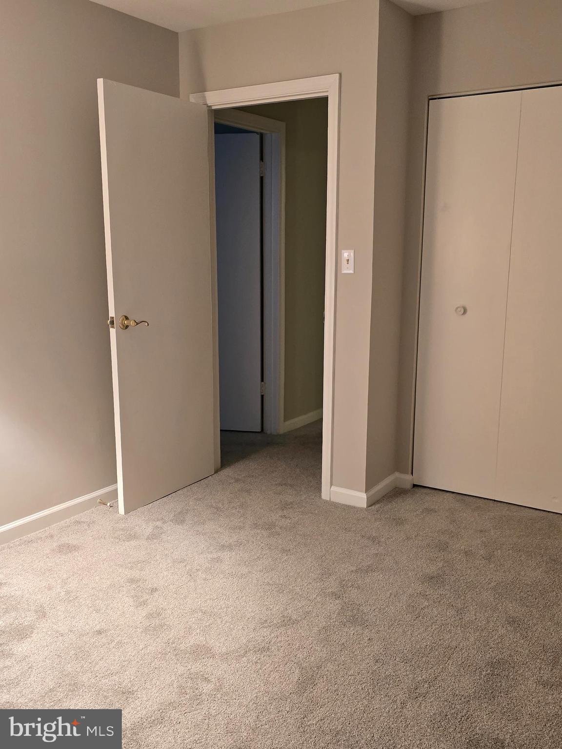 1100 LISADALE CIRCLE 1A