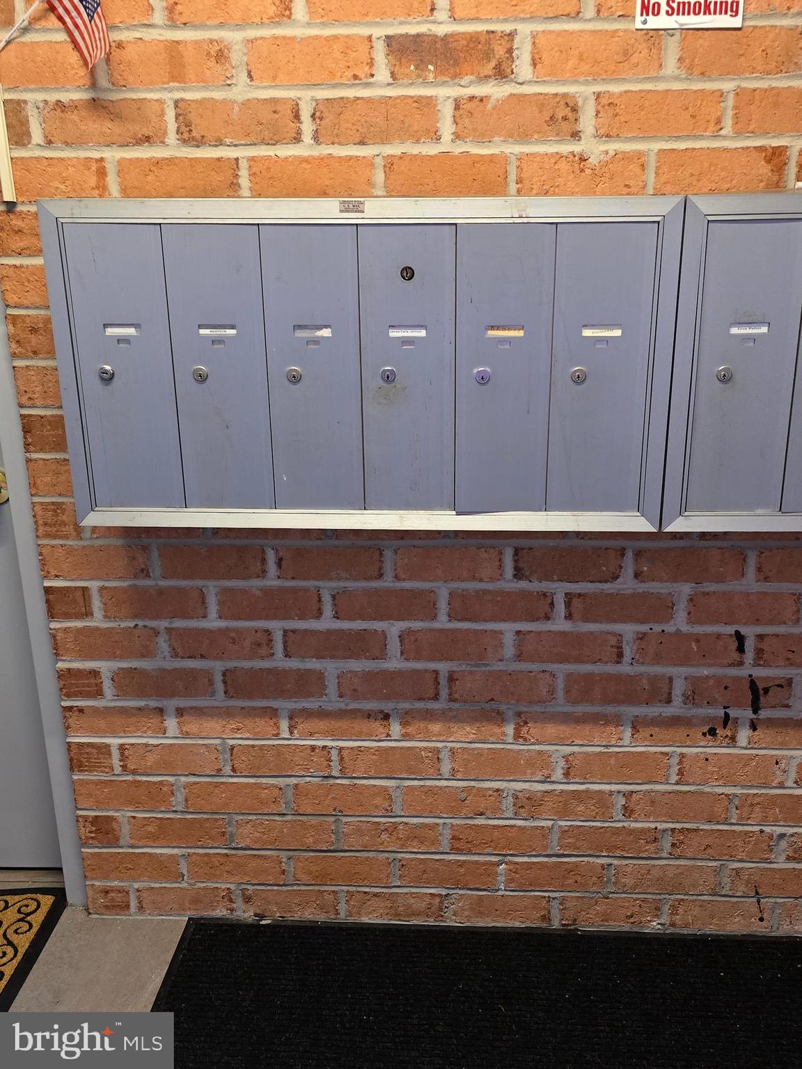 1100 LISADALE CIRCLE 1A