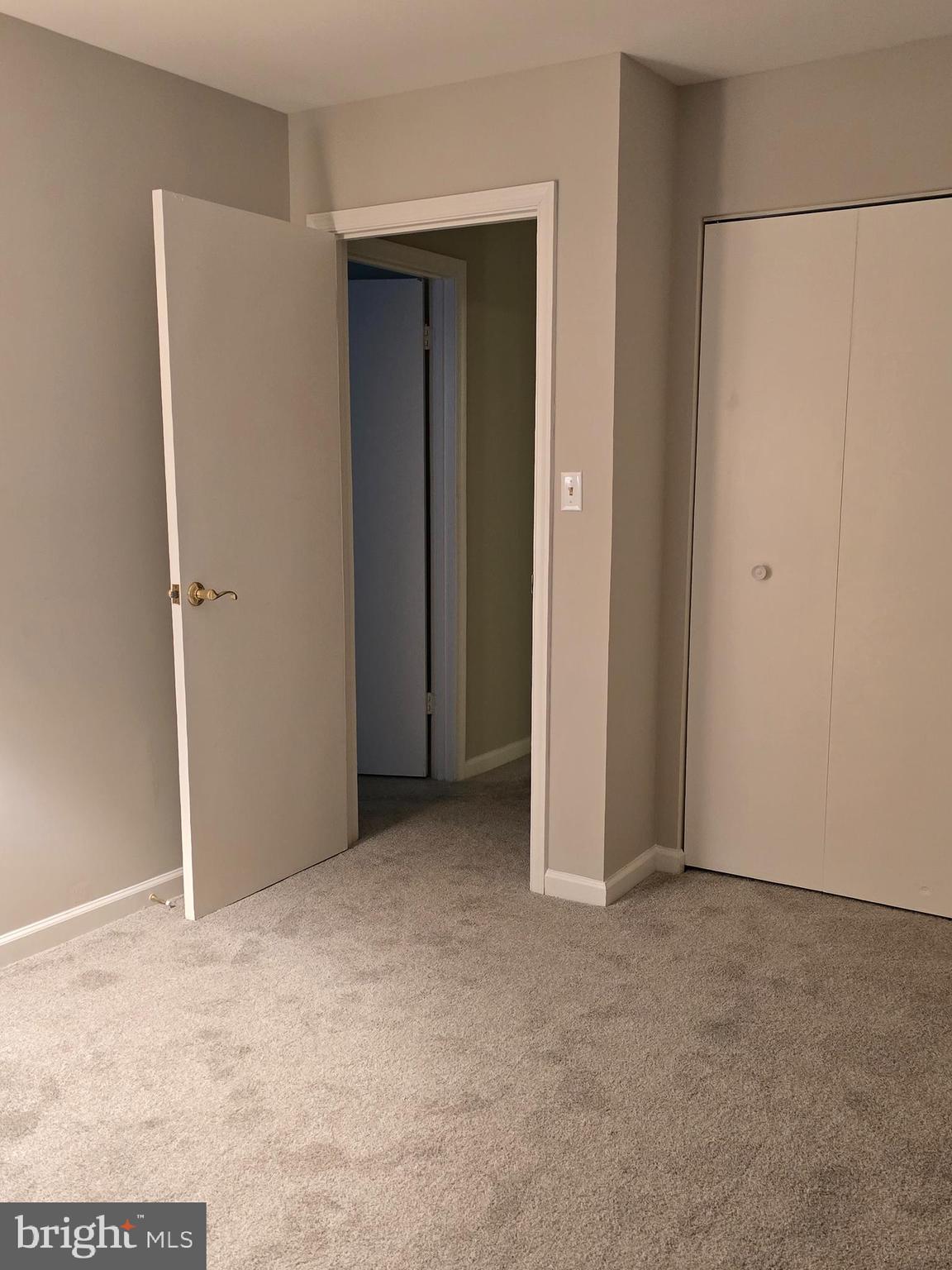 1100 LISADALE CIRCLE 1A