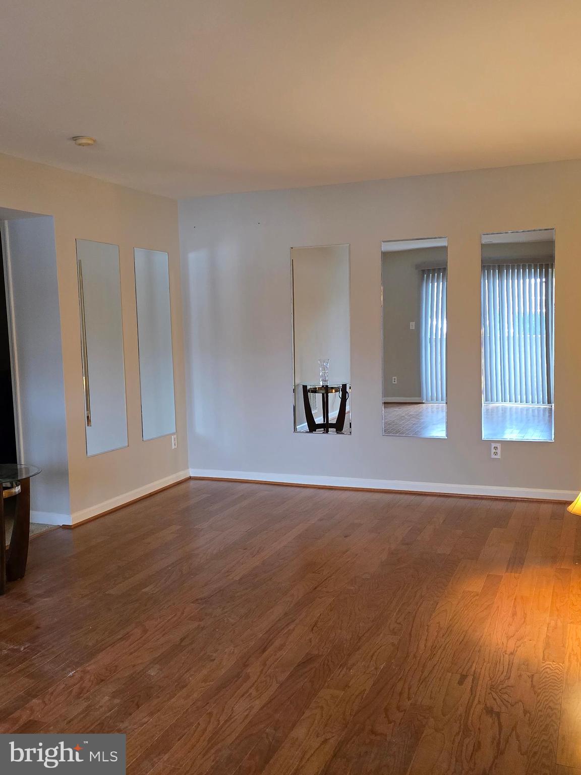 1100 LISADALE CIRCLE 1A