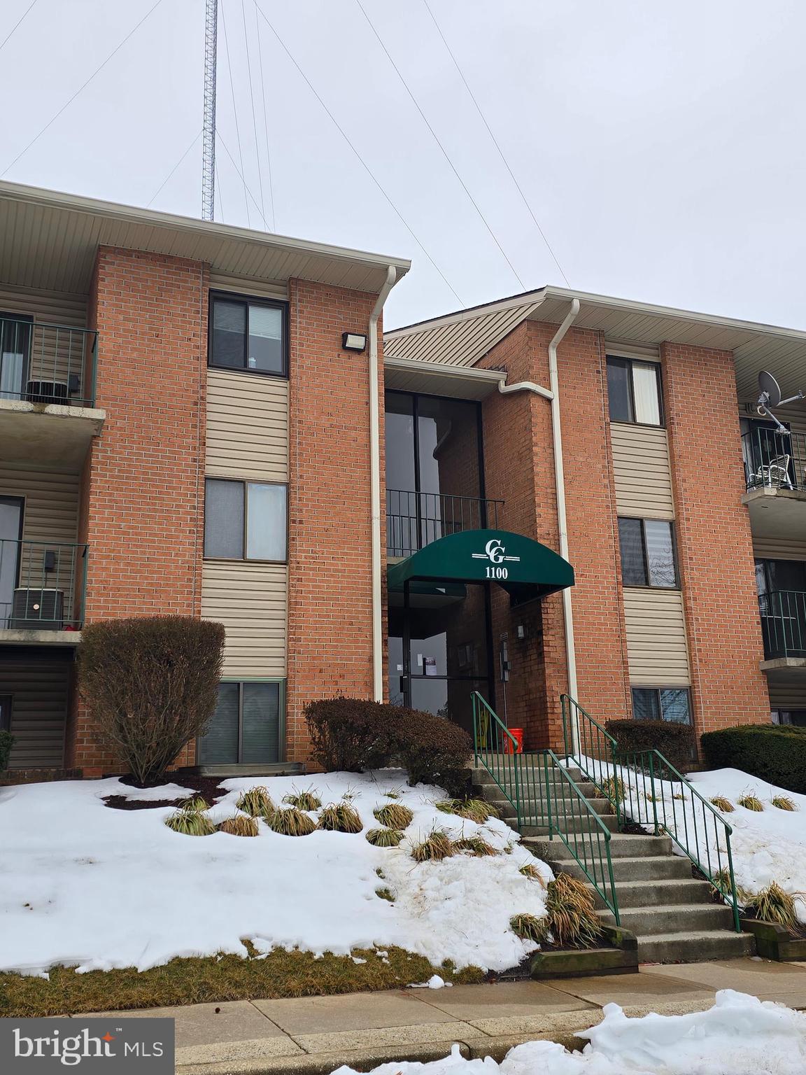 1100 LISADALE CIRCLE 1A