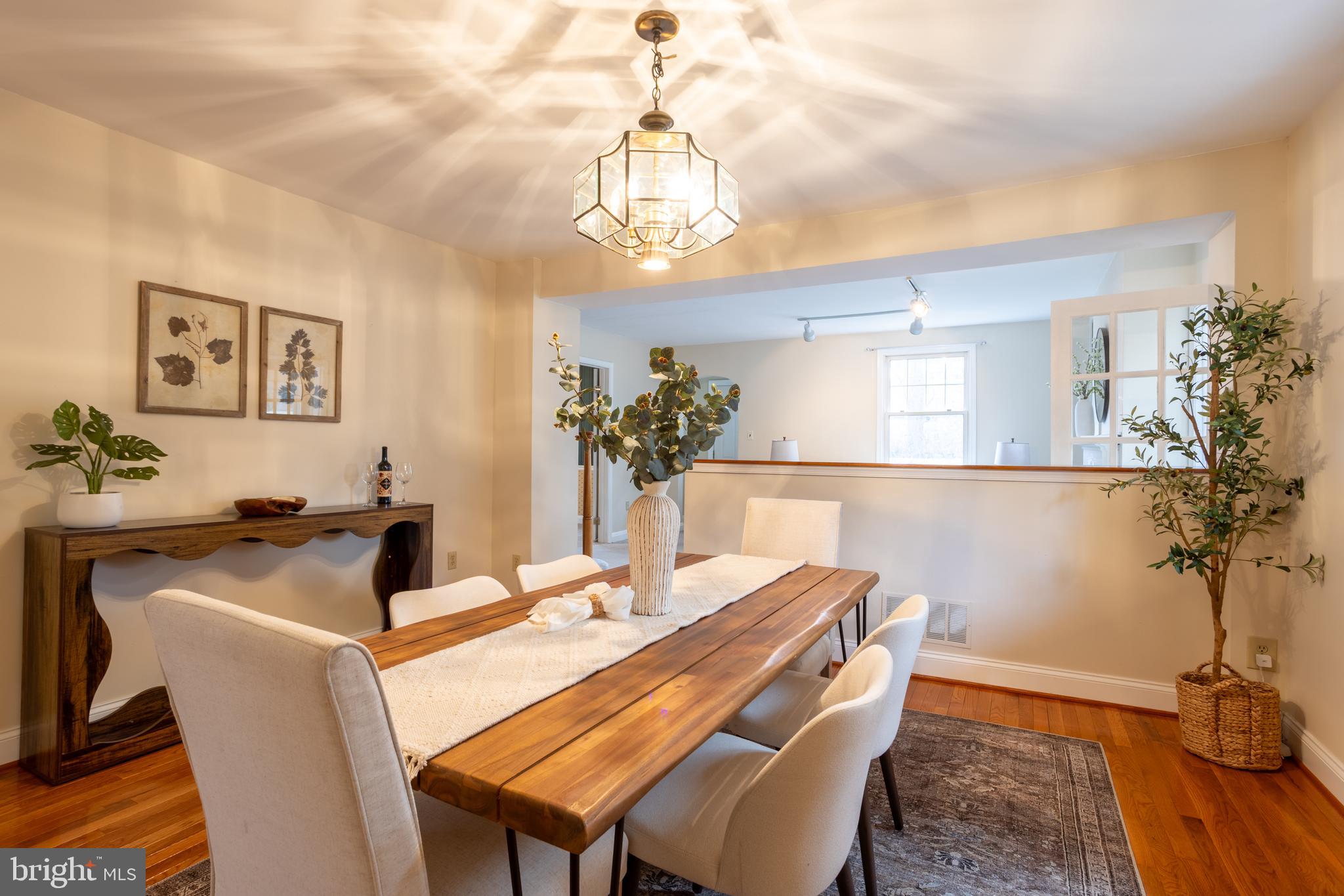 2012 CEDAR CIRCLE DRIVE