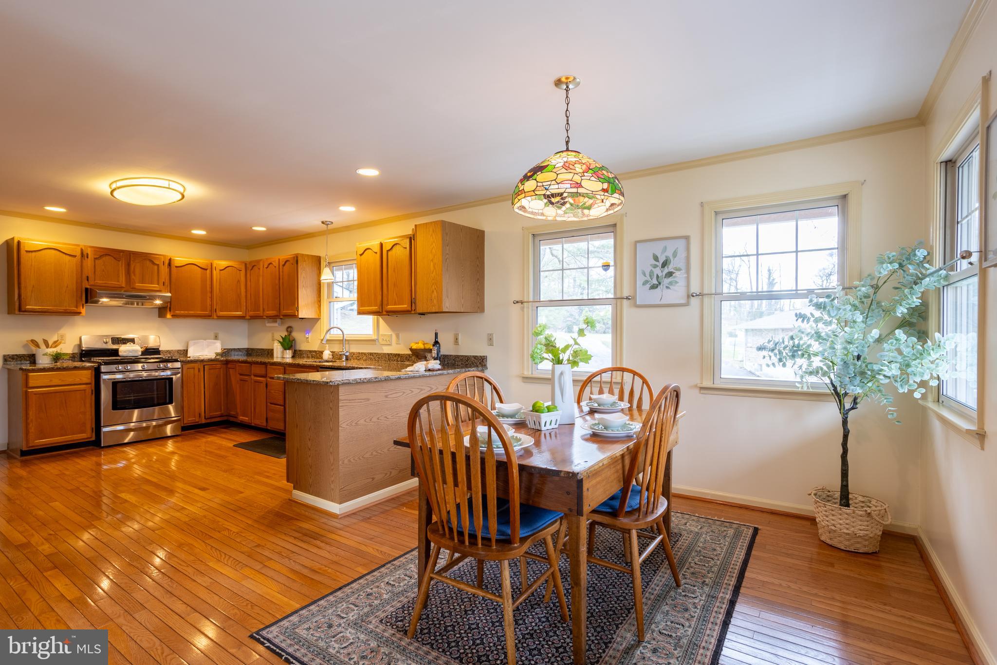 2012 CEDAR CIRCLE DRIVE