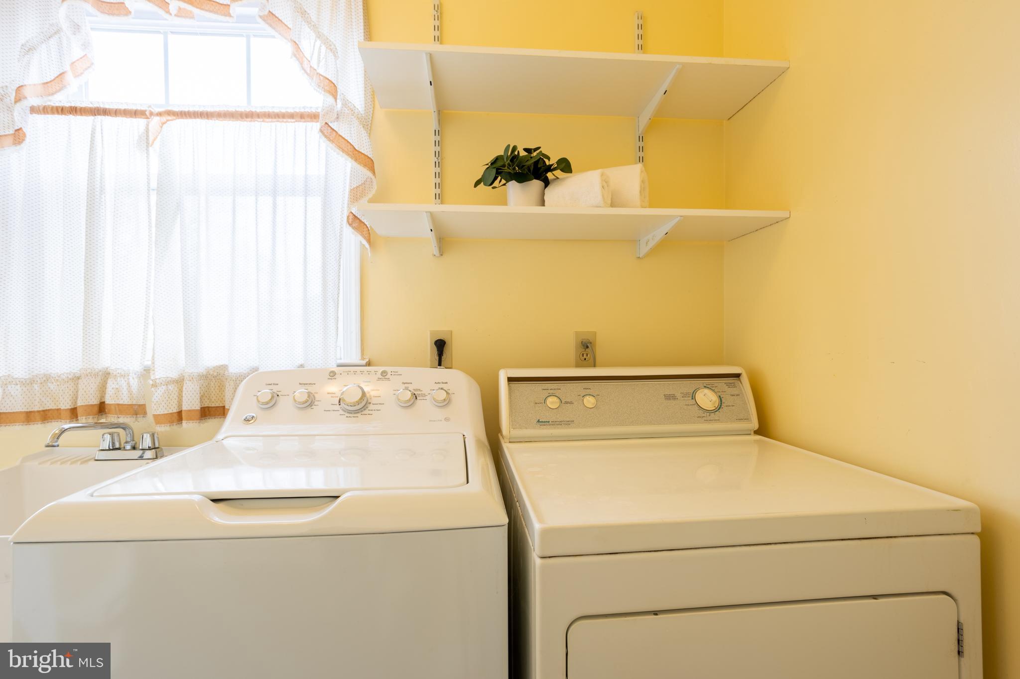 2012 CEDAR CIRCLE DRIVE