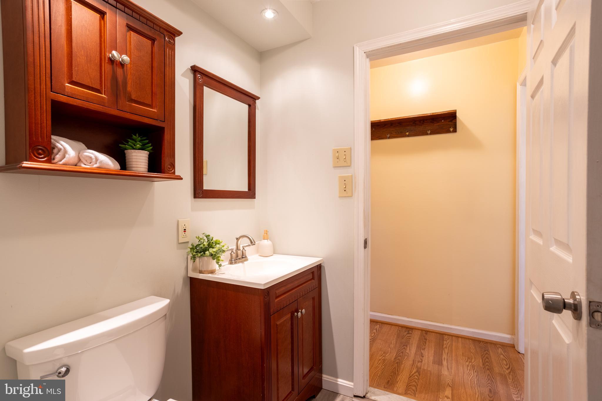 2012 CEDAR CIRCLE DRIVE