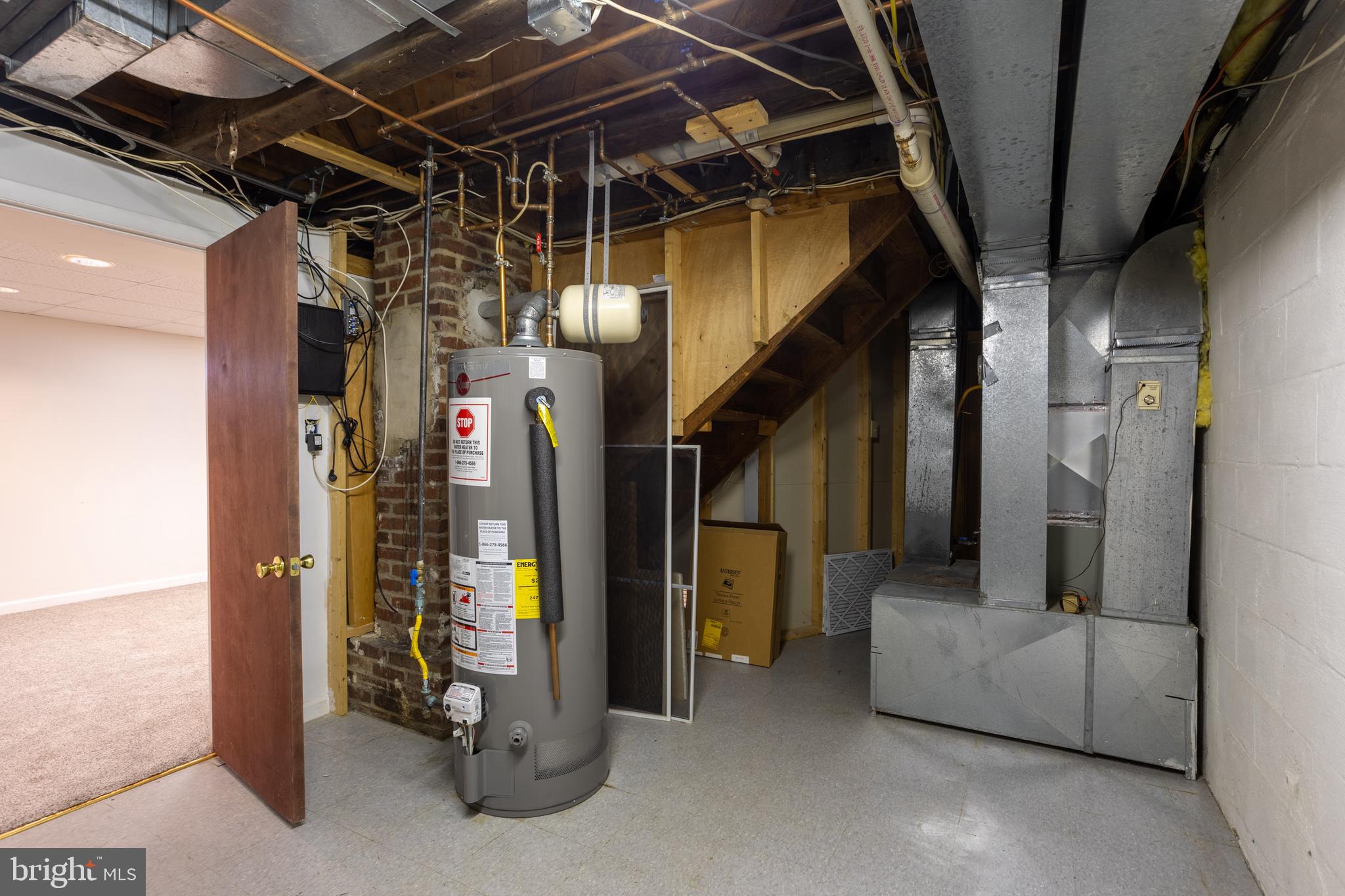 2012 CEDAR CIRCLE DRIVE