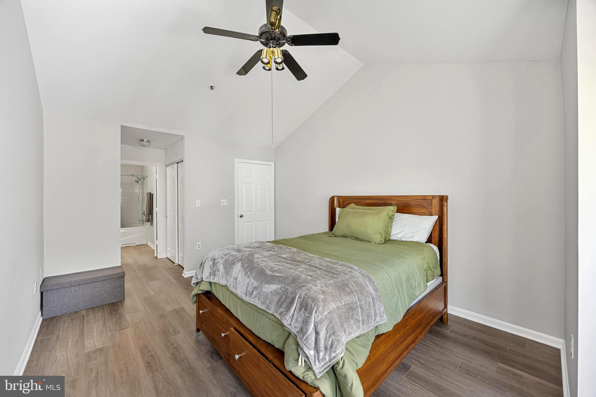 4932 STONE SHOP CIRCLE 4932