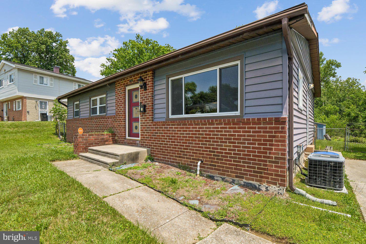 6822 FOX MEADOW ROAD
