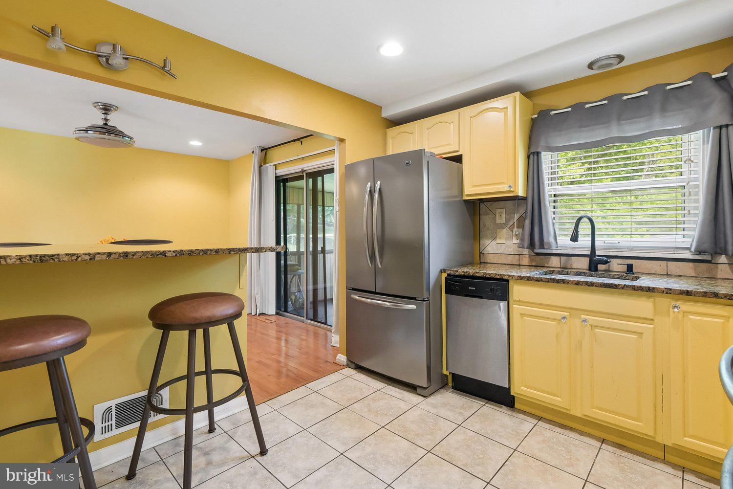 6822 FOX MEADOW ROAD