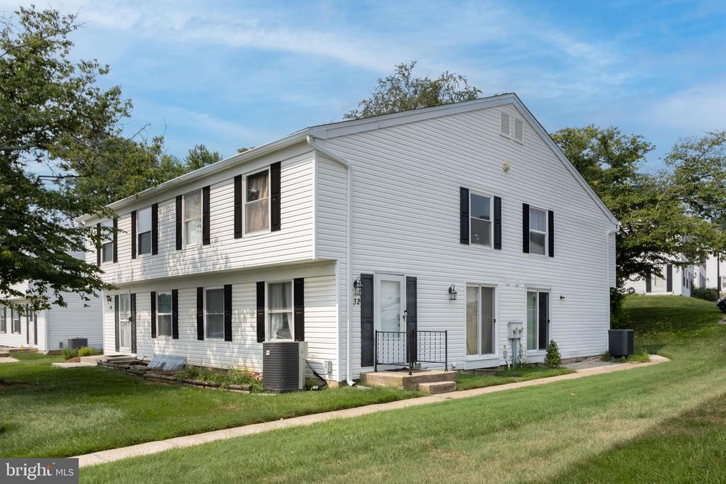 32 COLISTON ROAD B