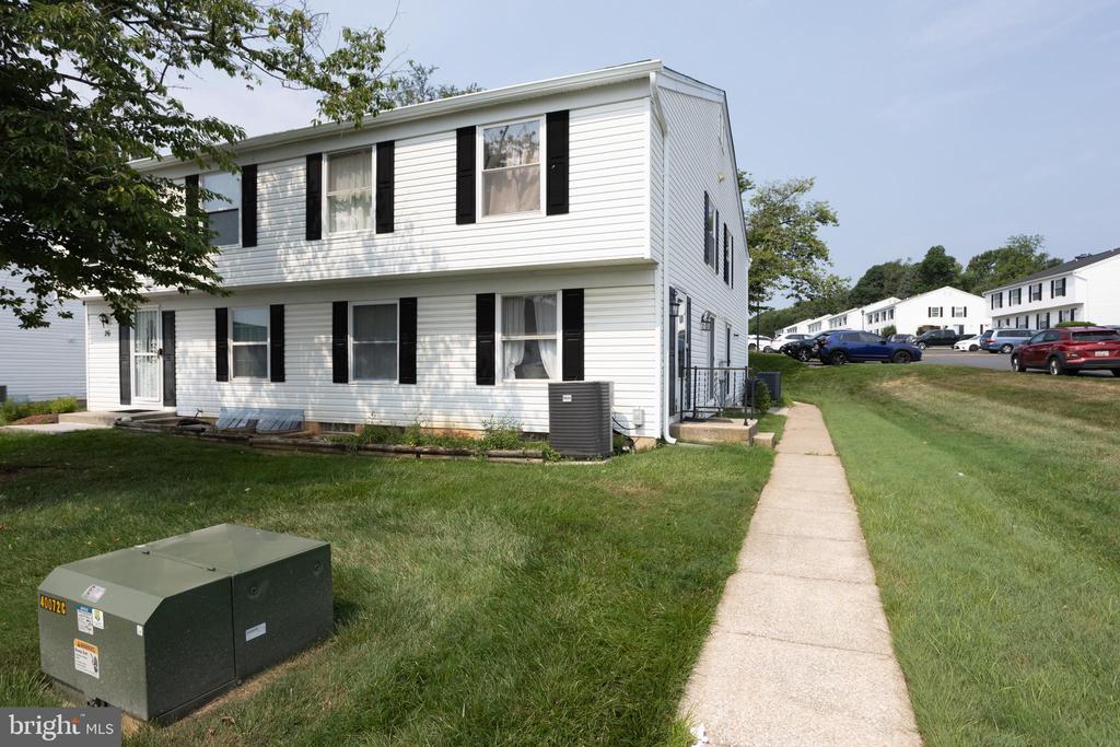 32 COLISTON ROAD B