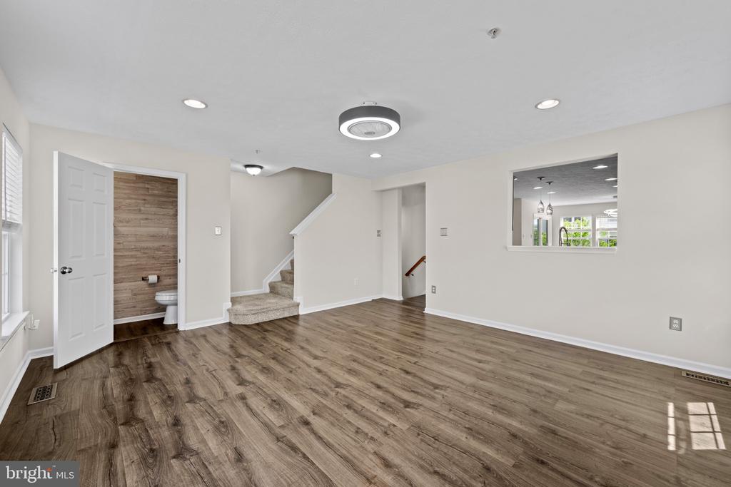 9853 DECATUR ROAD