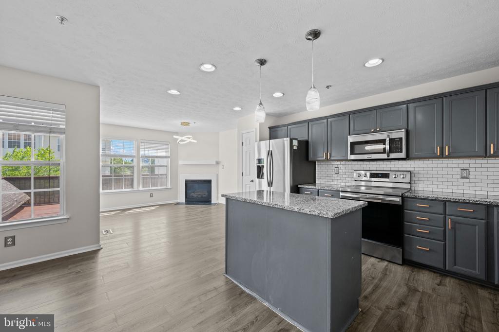 9853 DECATUR ROAD