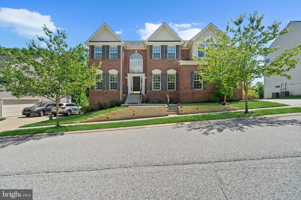 5021 AUTUMN GLOW WAY