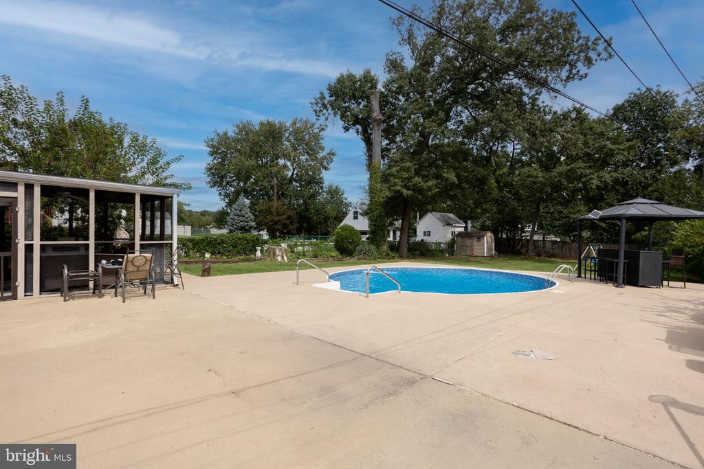 5705 DAYBREAK TERRACE