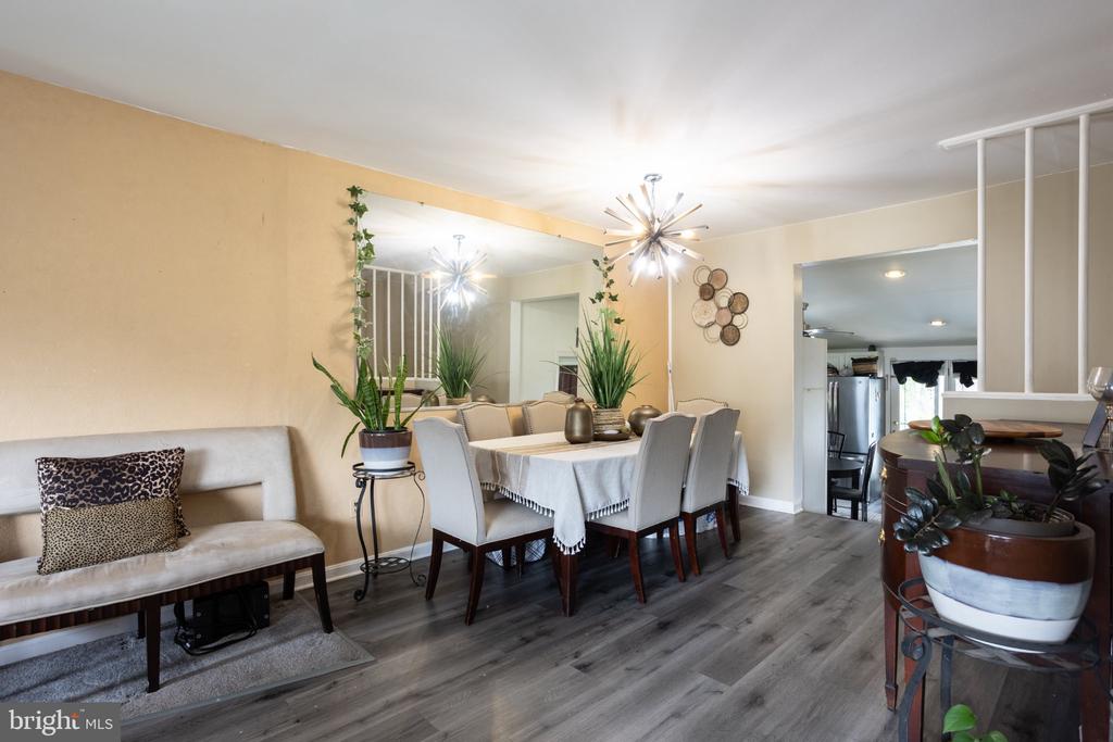 5705 DAYBREAK TERRACE