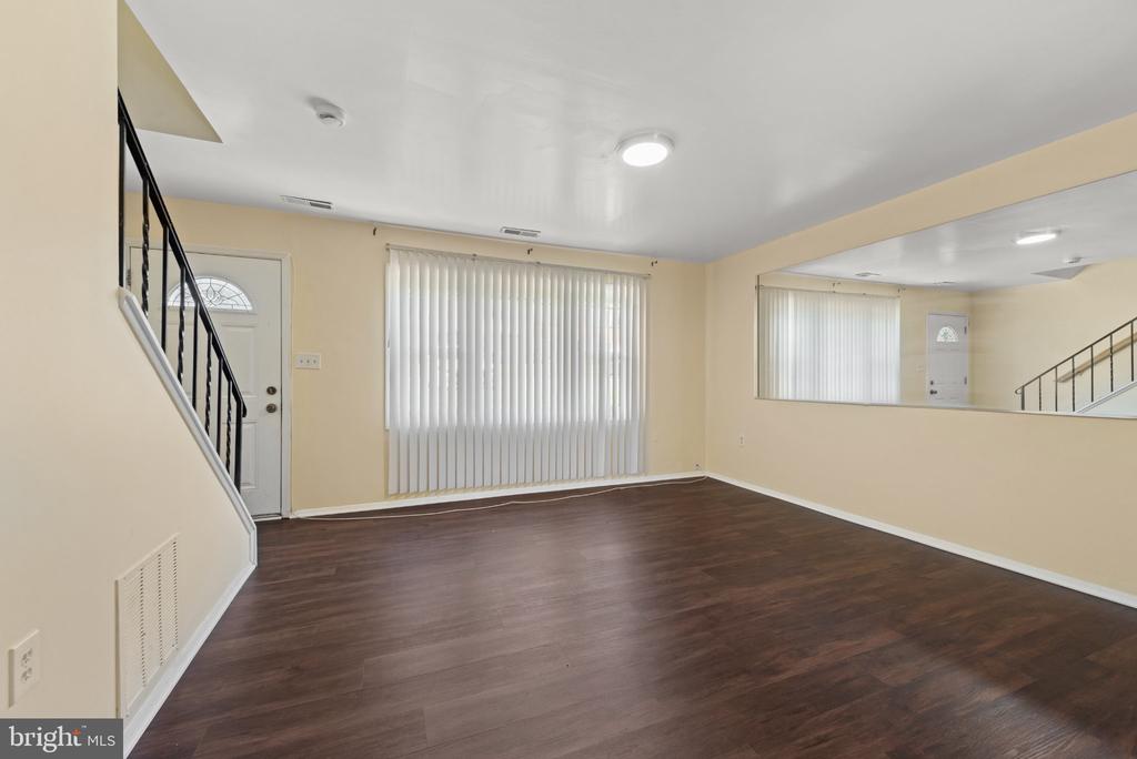 2613 HALLAM COURT Unit: 2613