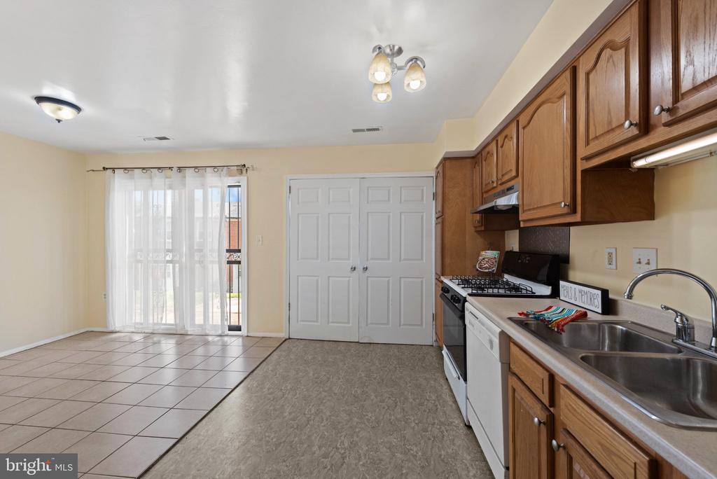 2613 HALLAM COURT Unit: 2613