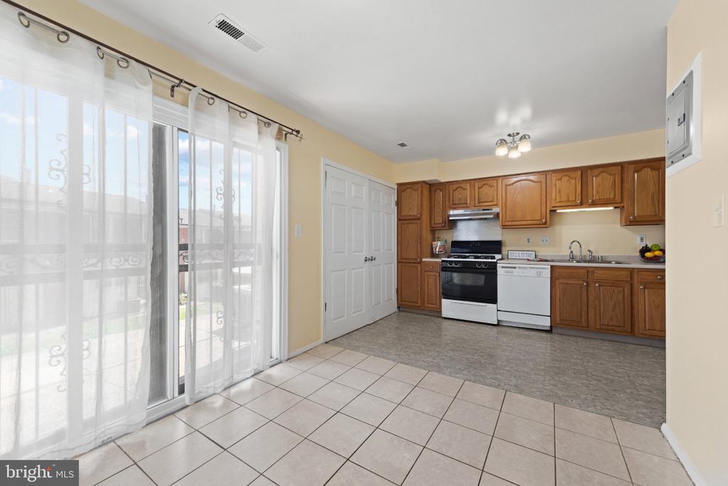 2613 HALLAM COURT Unit: 2613