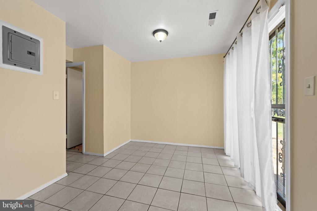 2613 HALLAM COURT Unit: 2613