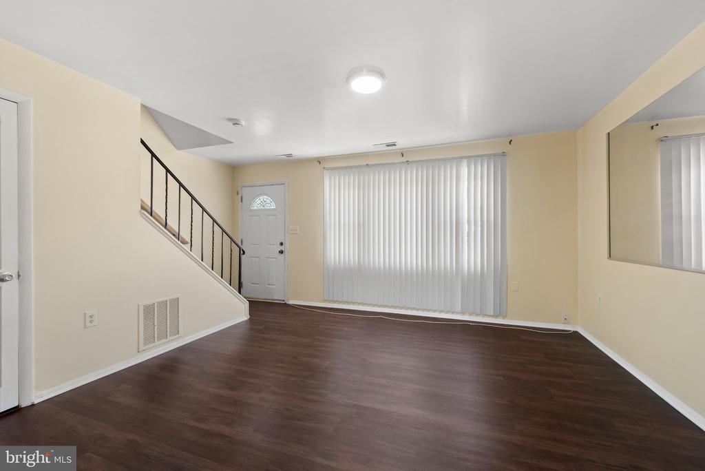 2613 HALLAM COURT Unit: 2613