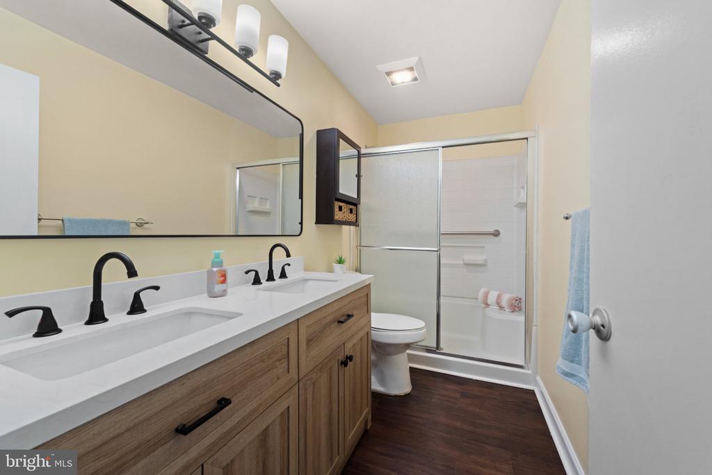 2613 HALLAM COURT Unit: 2613