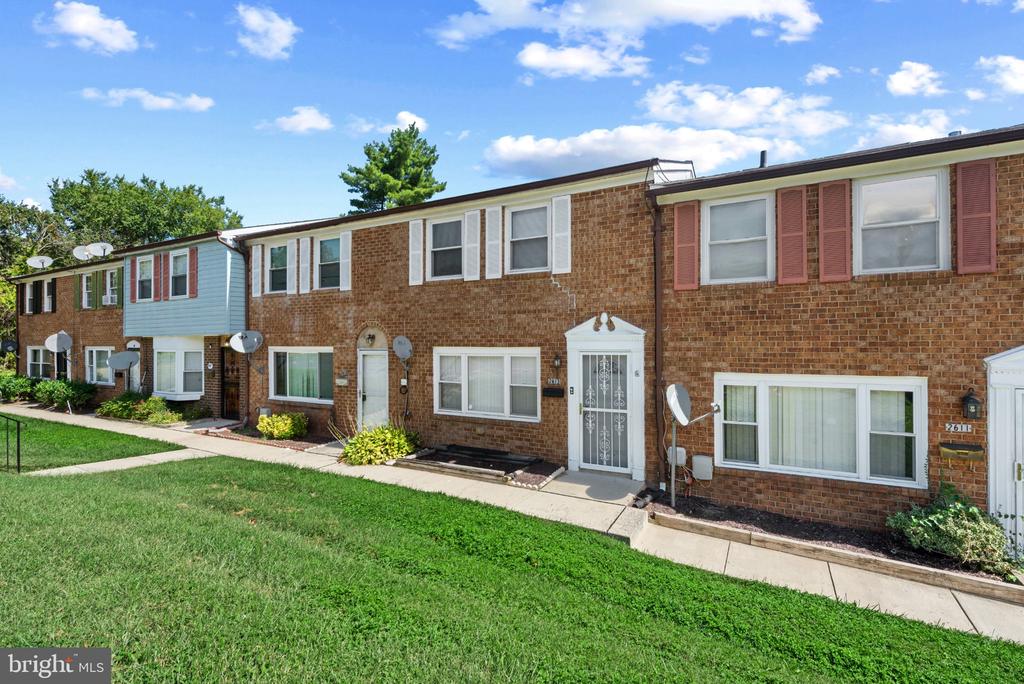 2613 HALLAM COURT Unit: 2613