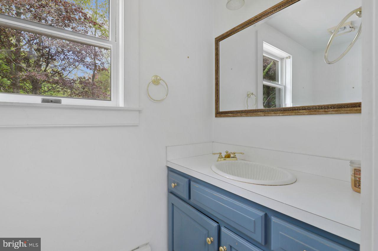 1500 EMORY CHURCH ROAD