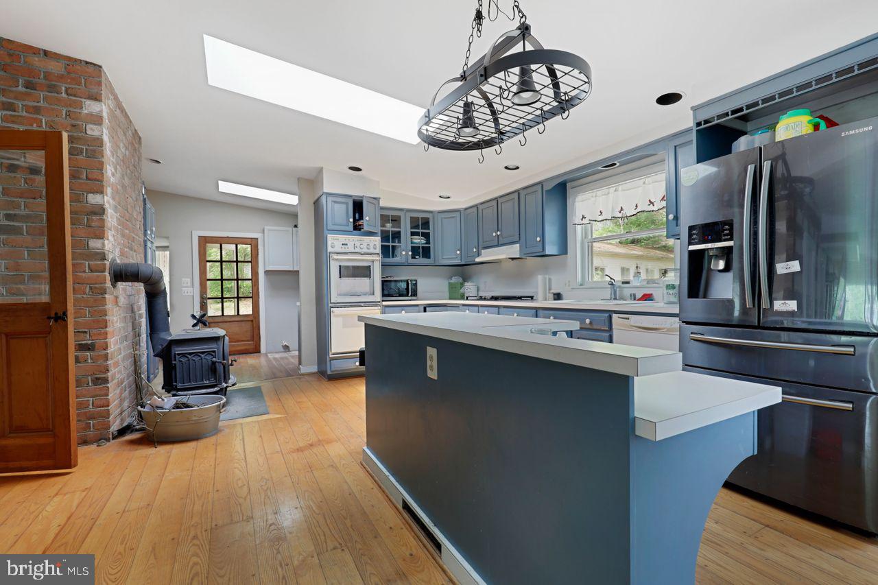 1500 EMORY CHURCH ROAD