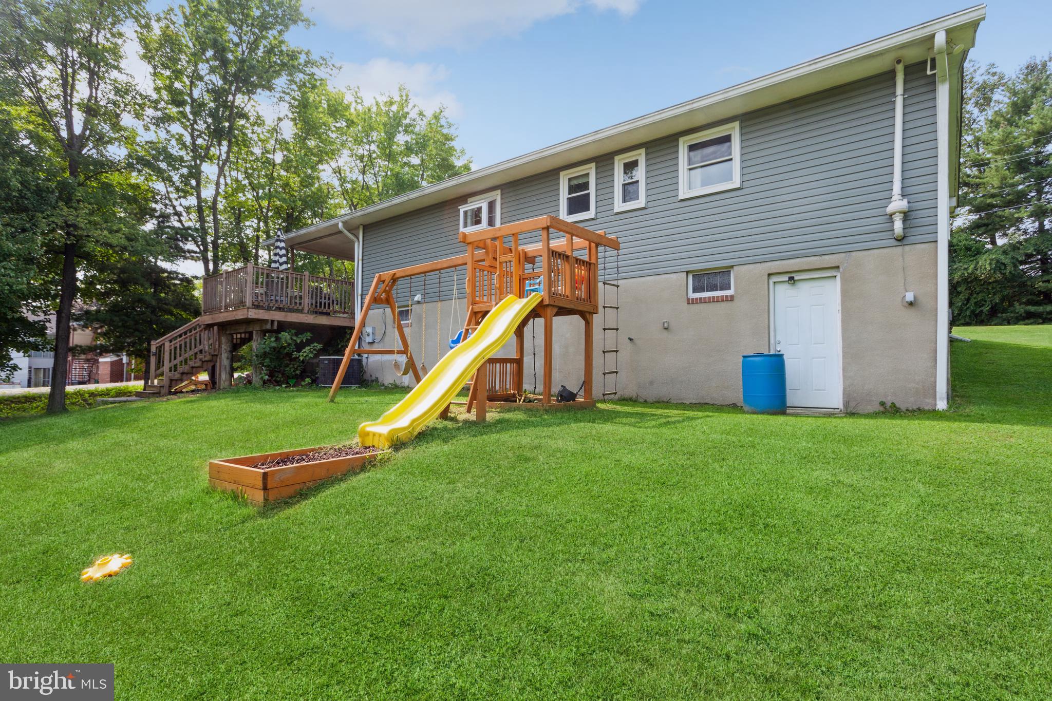 1502 BUCKHORN ROAD