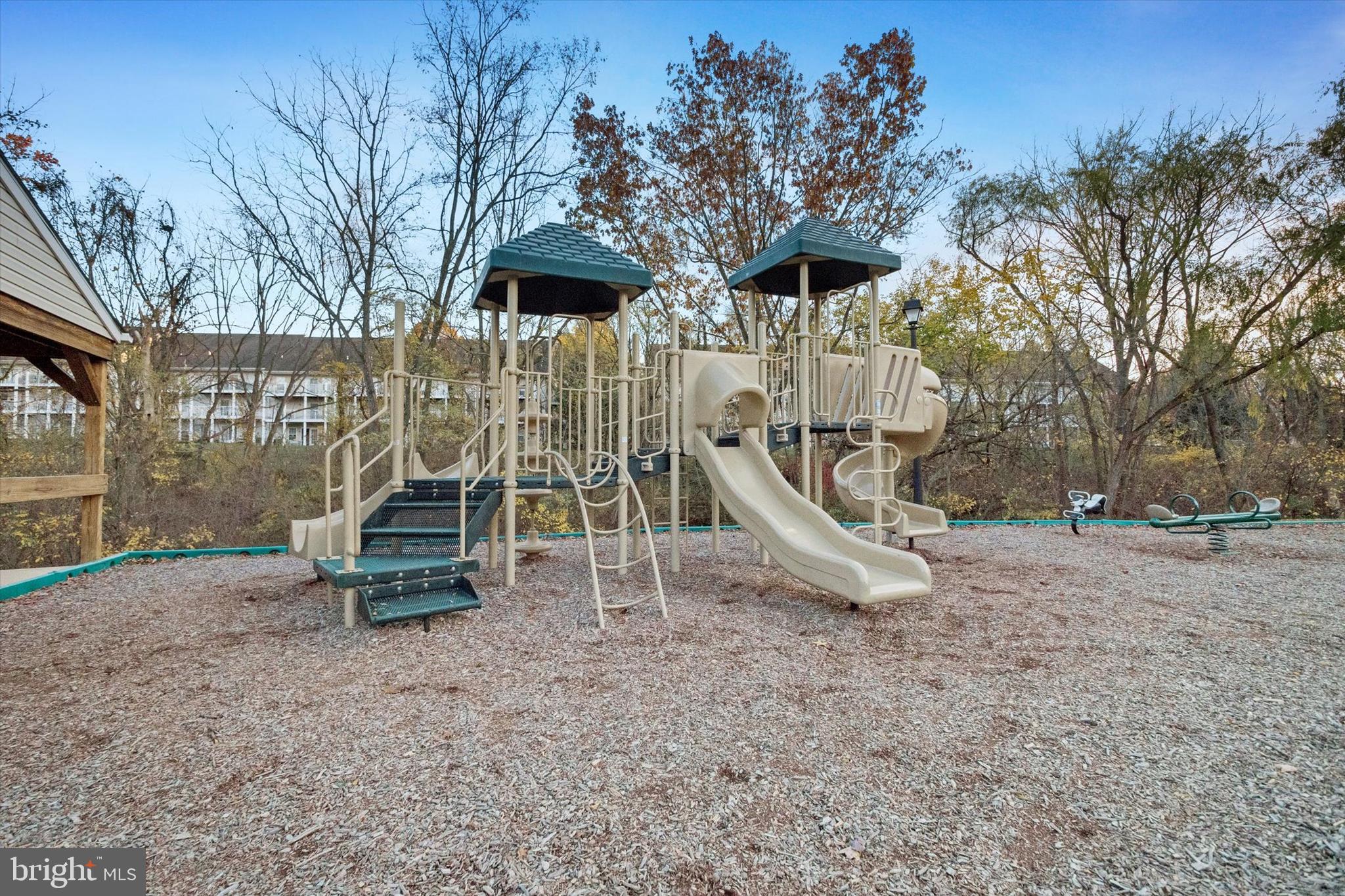 884 Gaming Square Sq