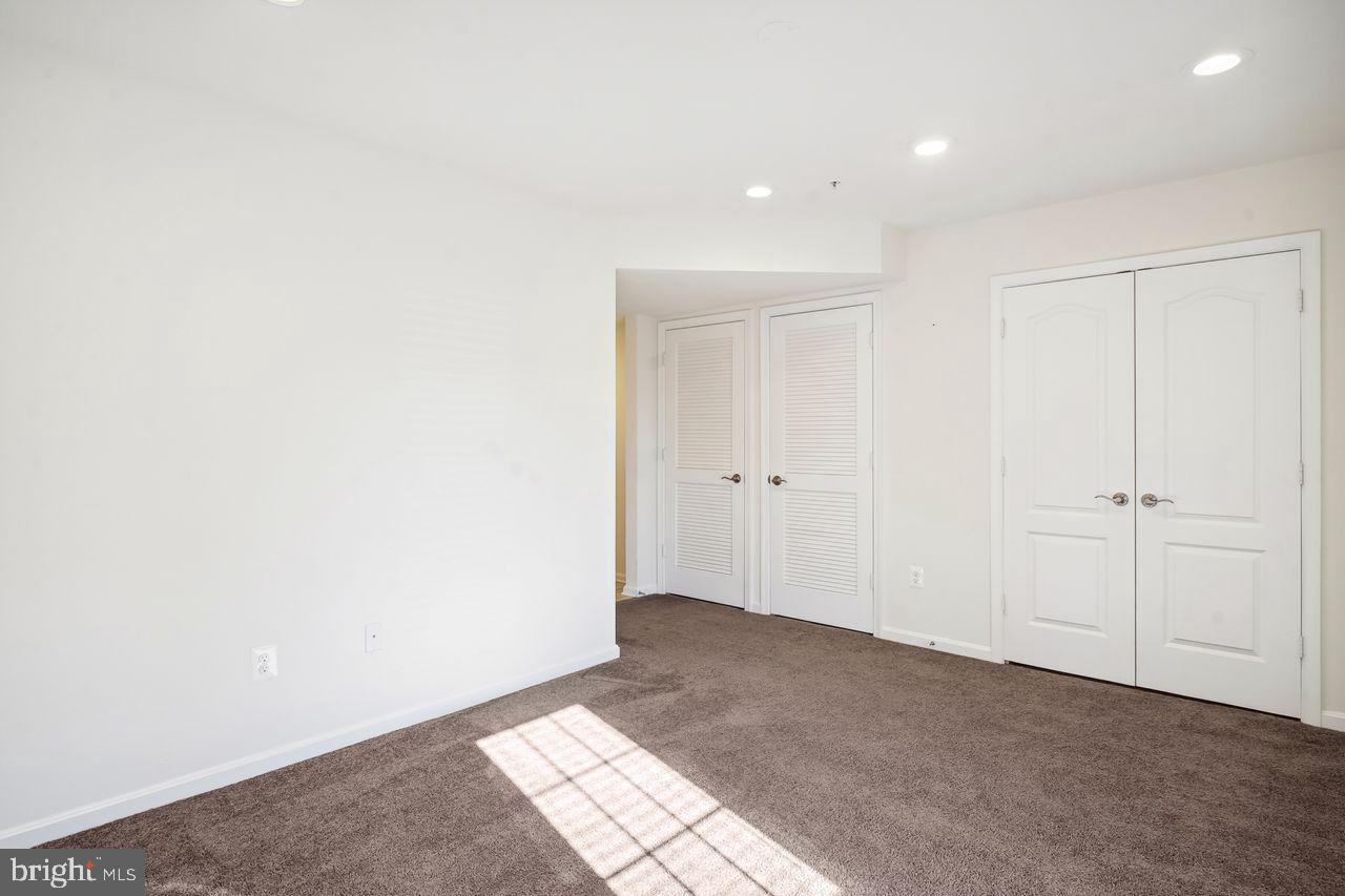 326 Crimson AVENUE