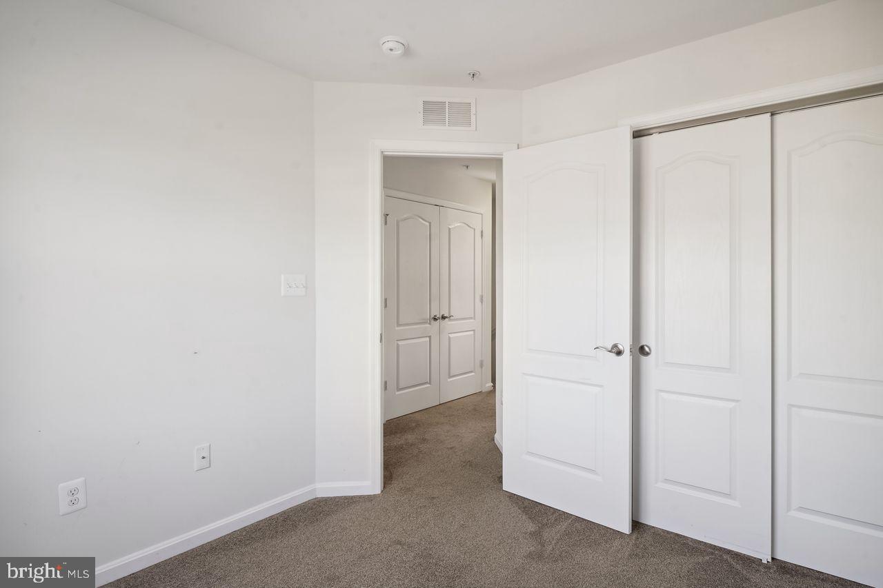 326 Crimson AVENUE