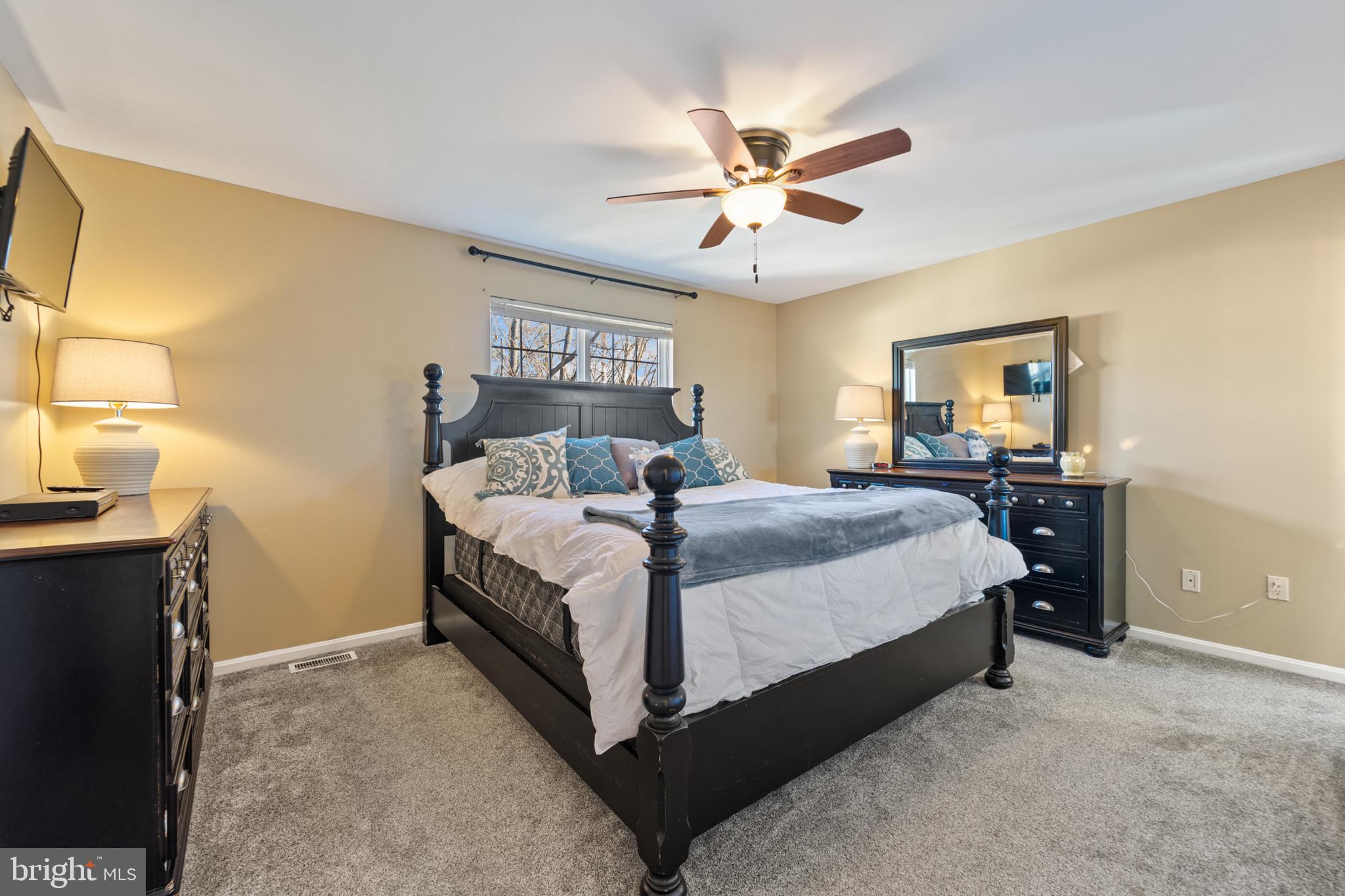 5998 Northgate Court