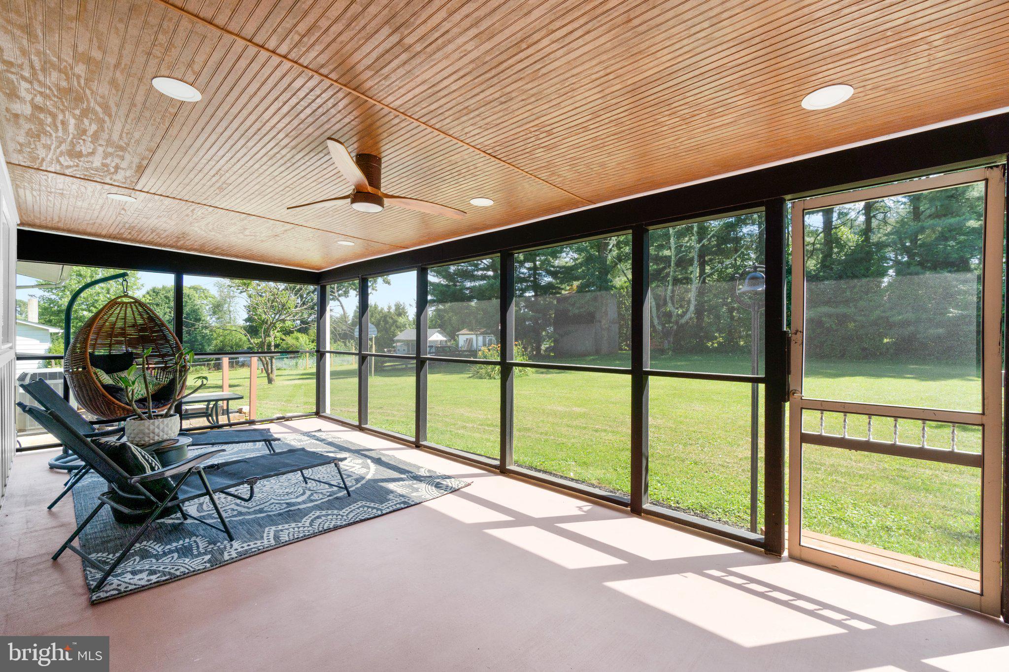 405 Ross Dr