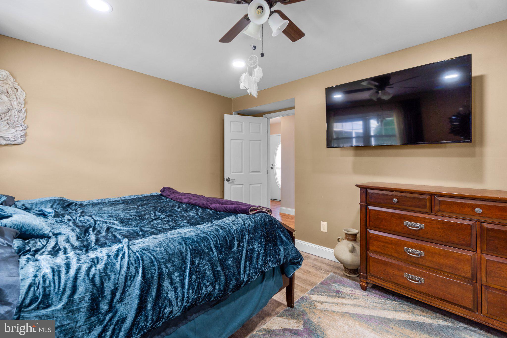 405 Ross Dr