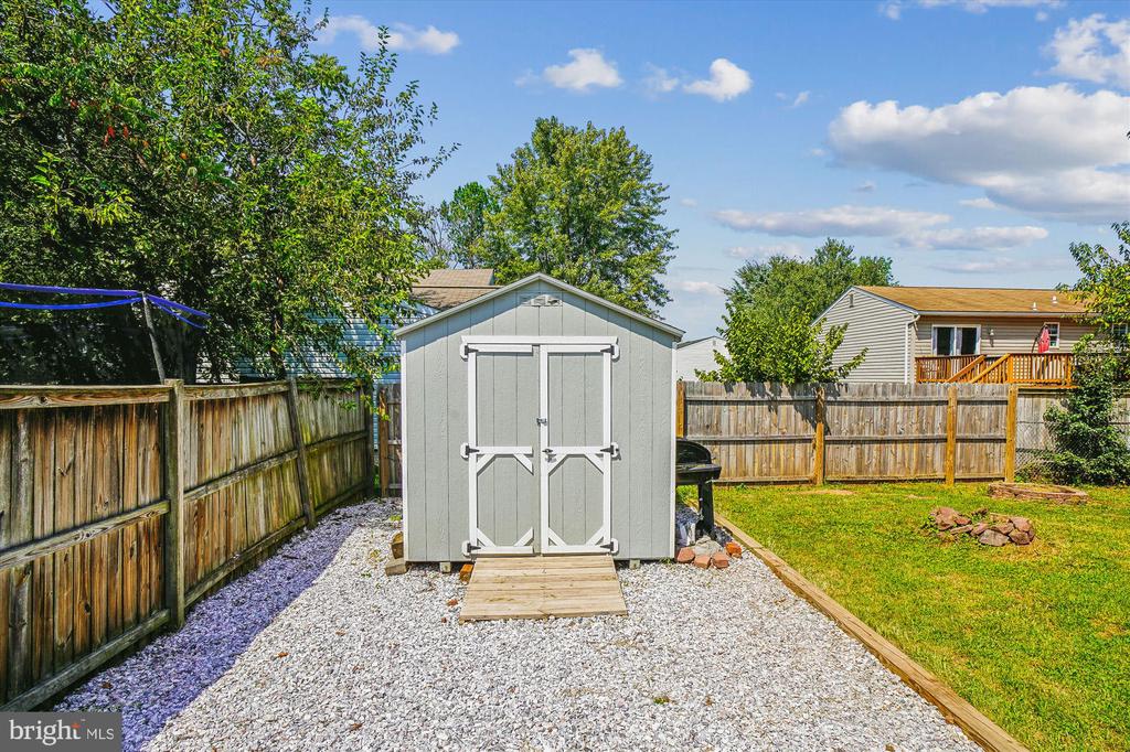 62 Fairground Ave