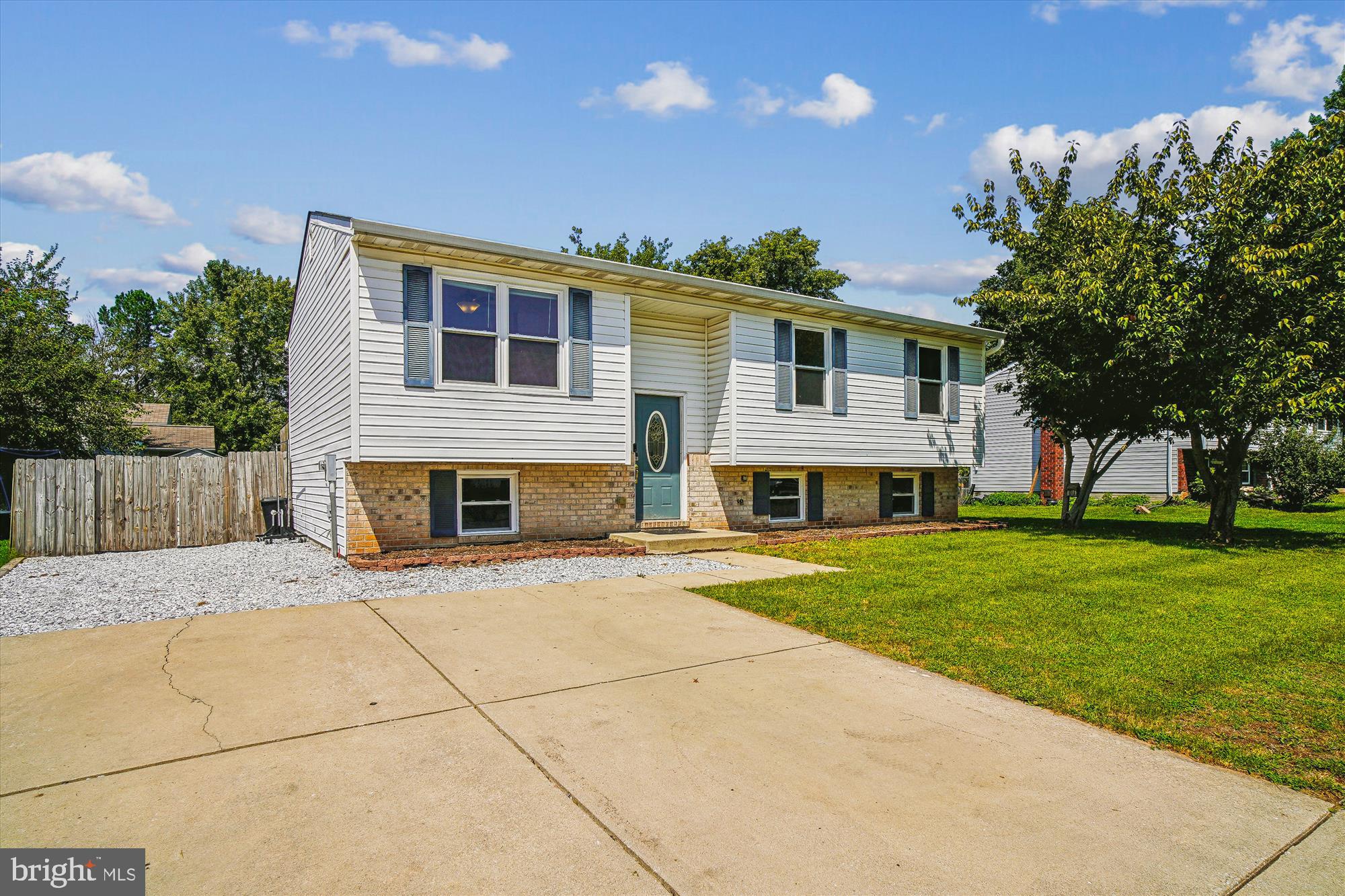 62 Fairground Ave