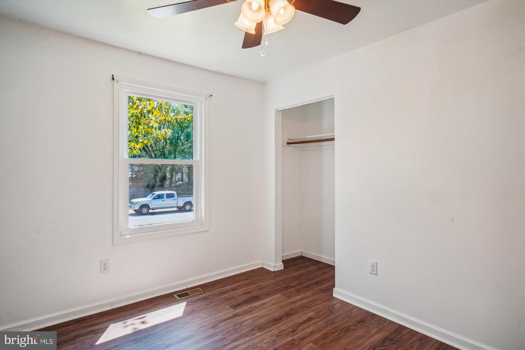 62 Fairground Ave