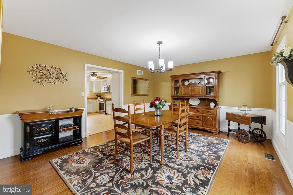 2028 Conan Doyle Way