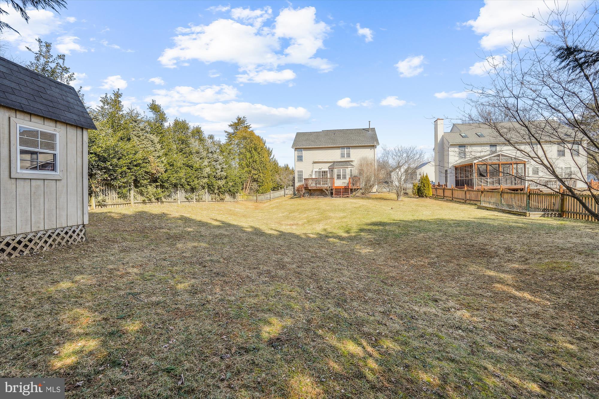 1021 Caren Dr