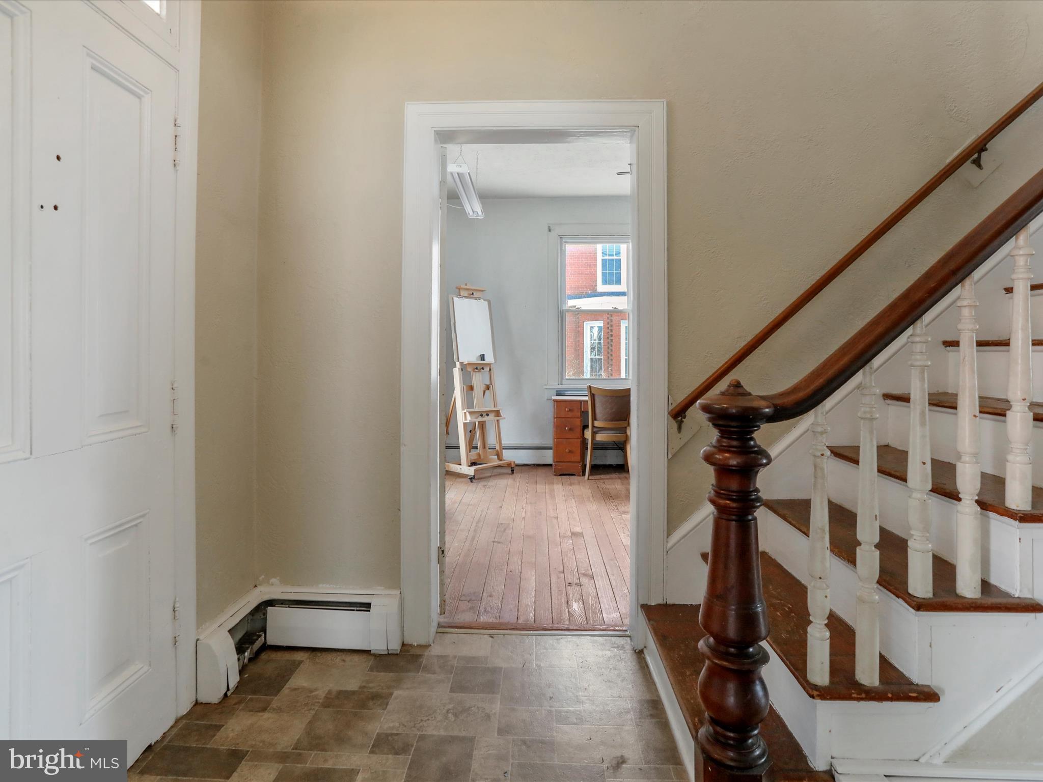 35 Middle St