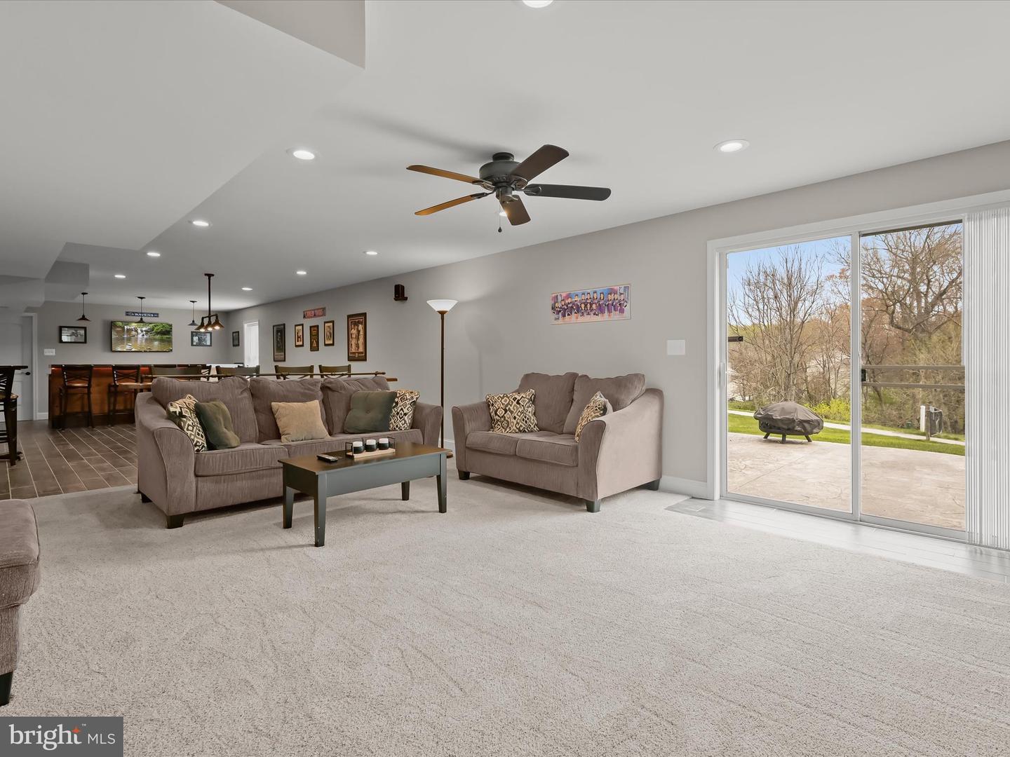 7696 Swallow Rd