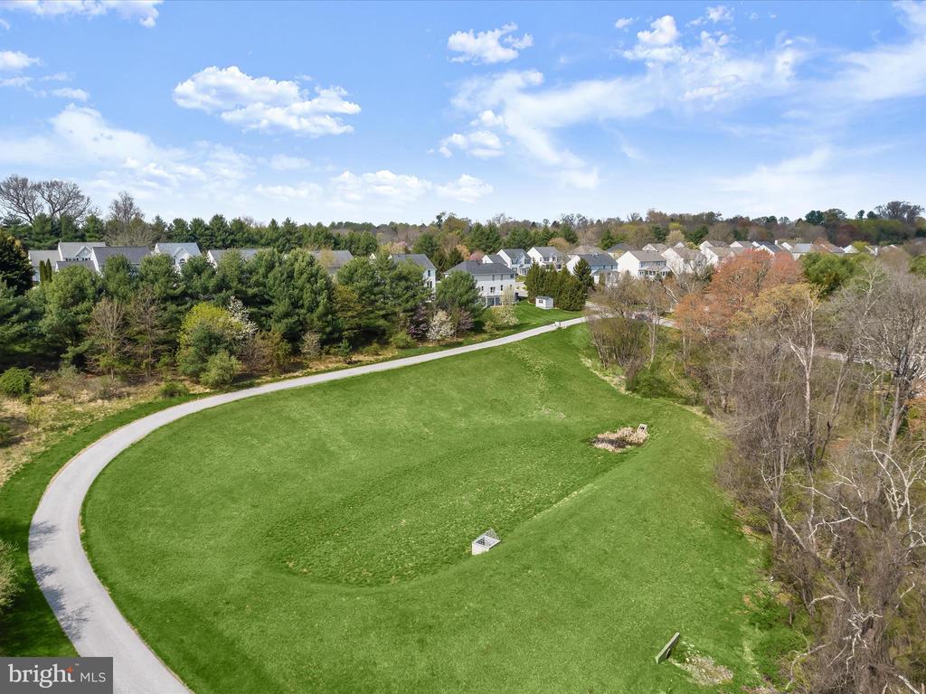 7696 Swallow Rd