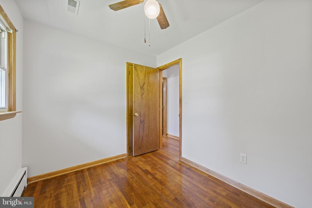 812 William Ave
