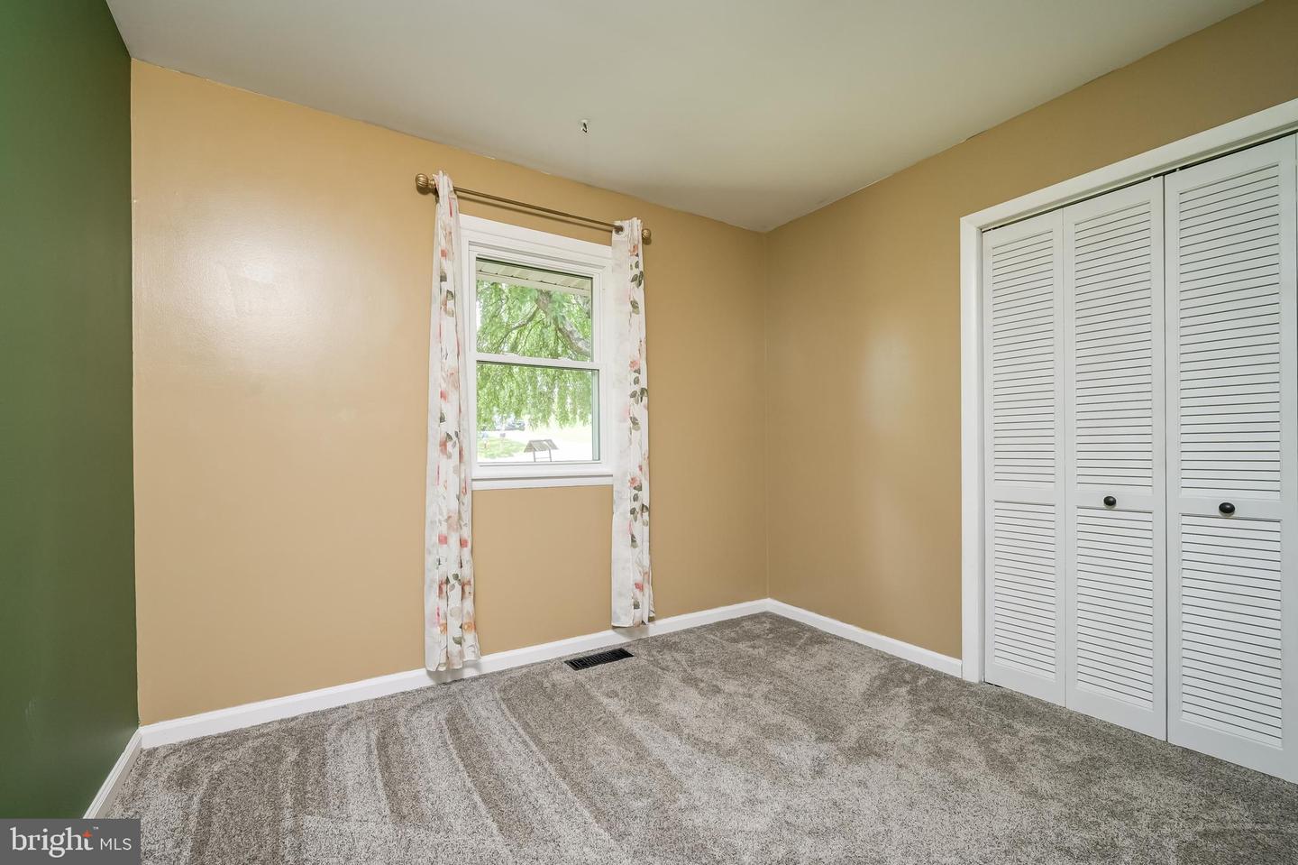 118 Taft Ter