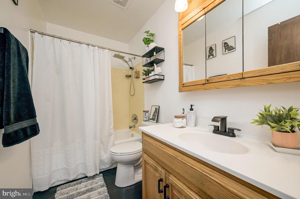 118 Taft Ter