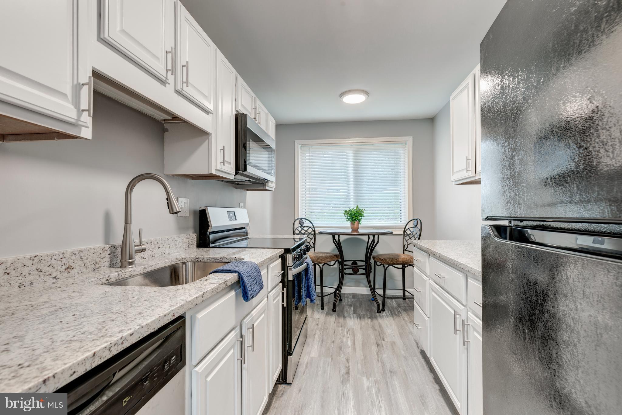 1003 SCARLET OAK COURT 1A