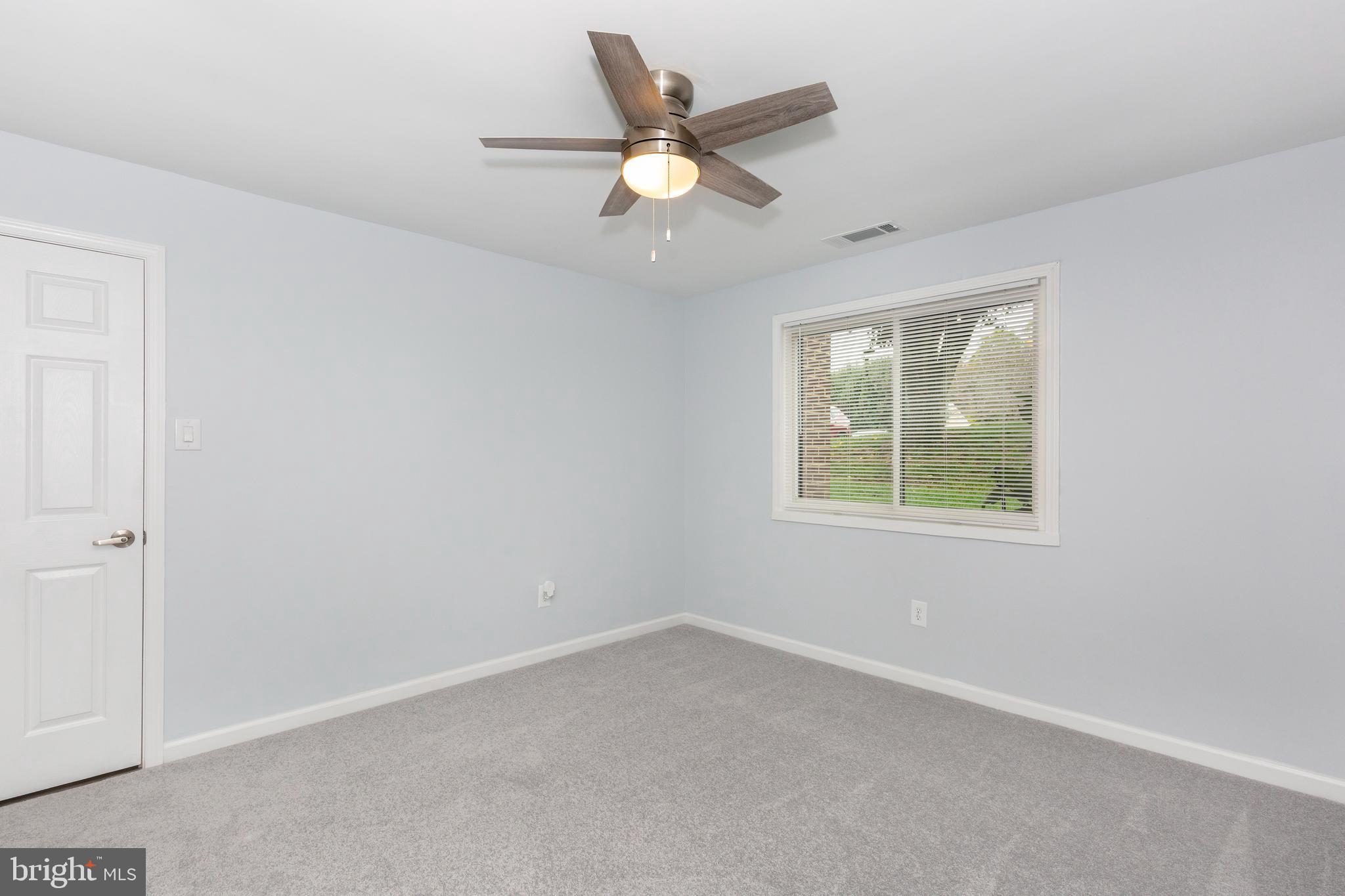 1003 SCARLET OAK COURT 1A