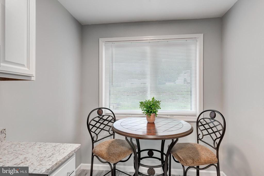 1003 SCARLET OAK COURT 1A